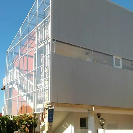 Businci 11232b Apartmán